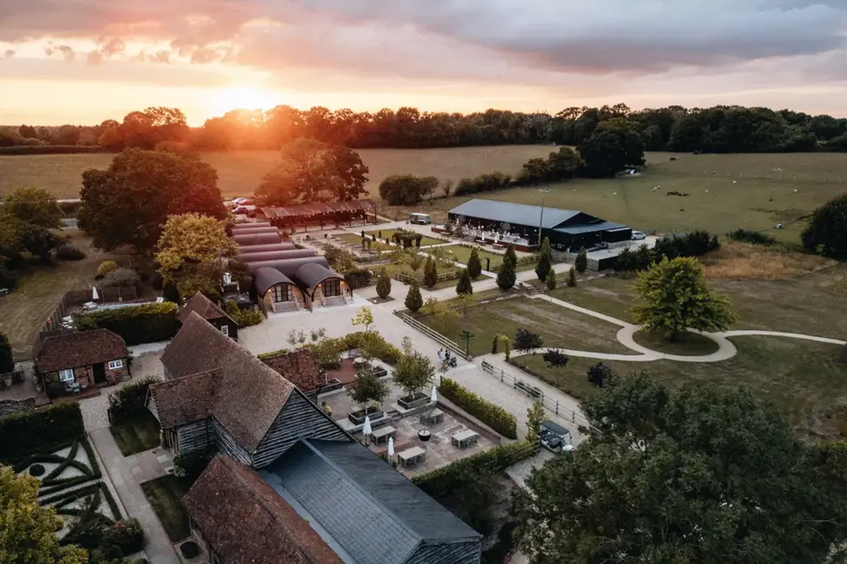Silchester Farm, wedding venue in Hampshire, UK