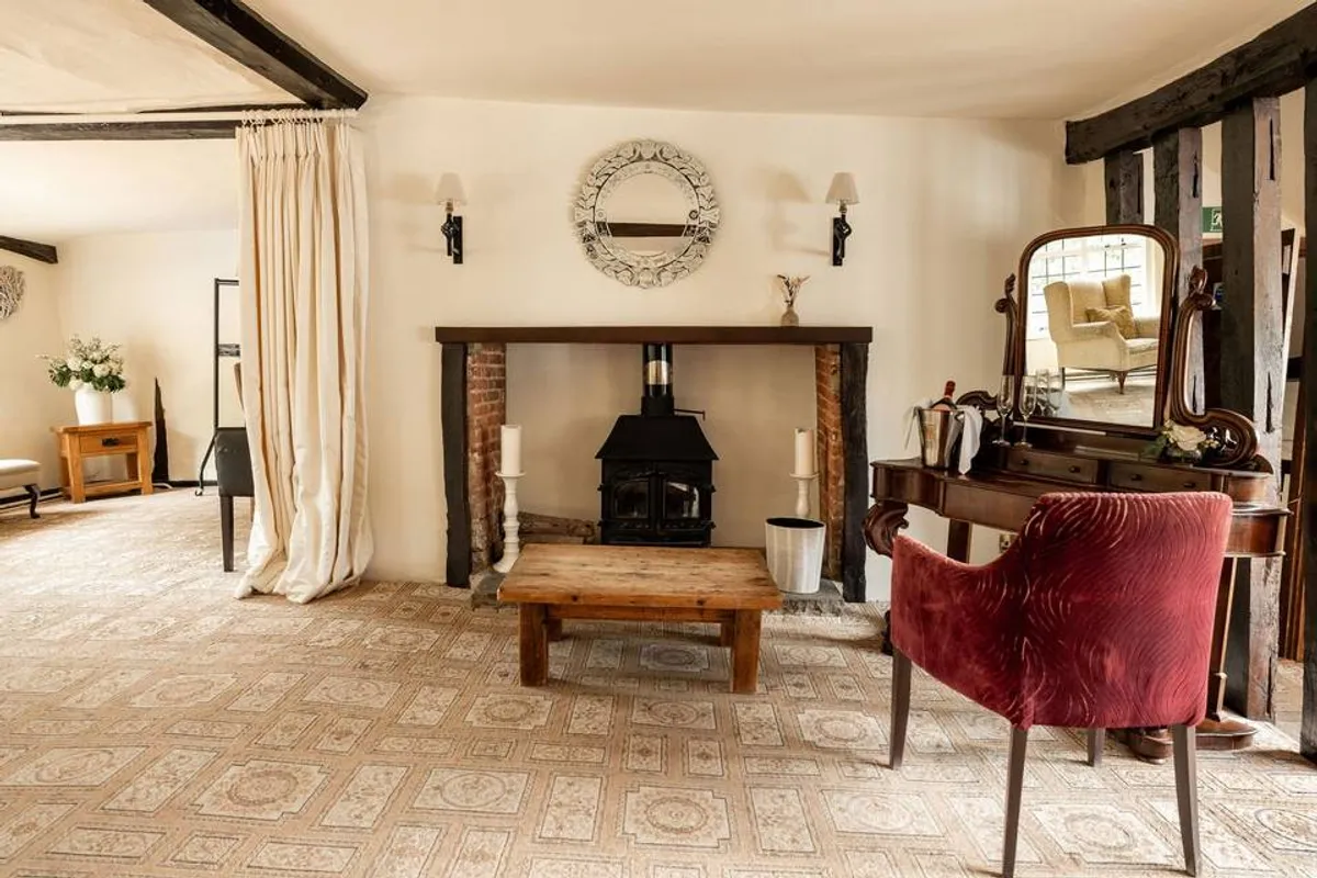 The Essex Barn at the White Hart photo 9