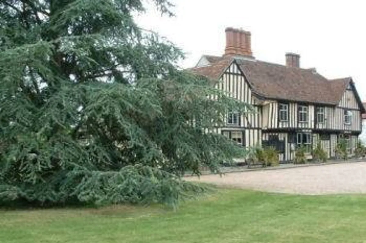 The Essex Barn at the White Hart photo 7