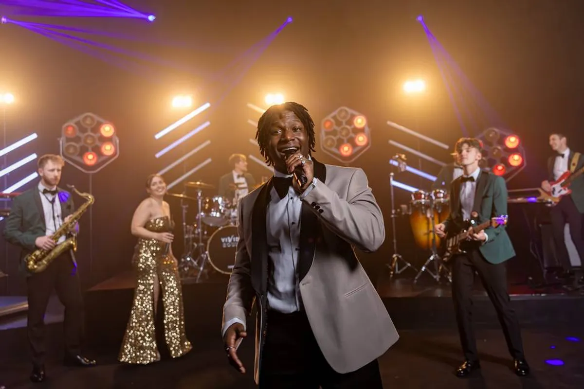 Vivid Soul - Wedding Band photo 9