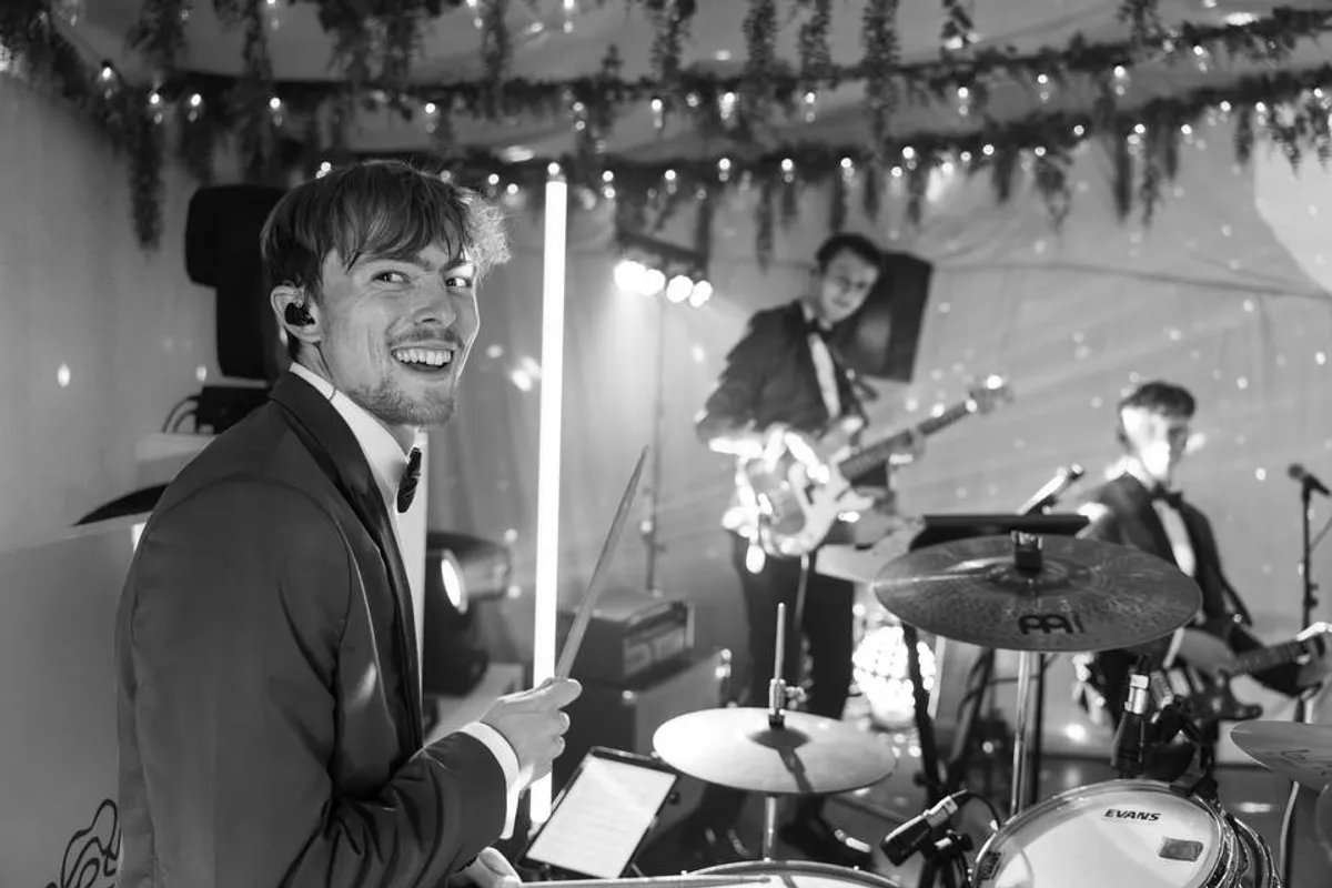 Vivid Soul - Wedding Band photo 4