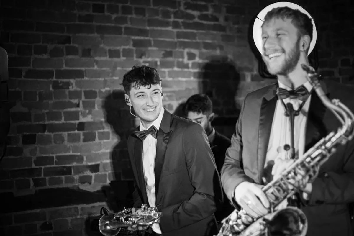 Vivid Soul - Wedding Band photo 8