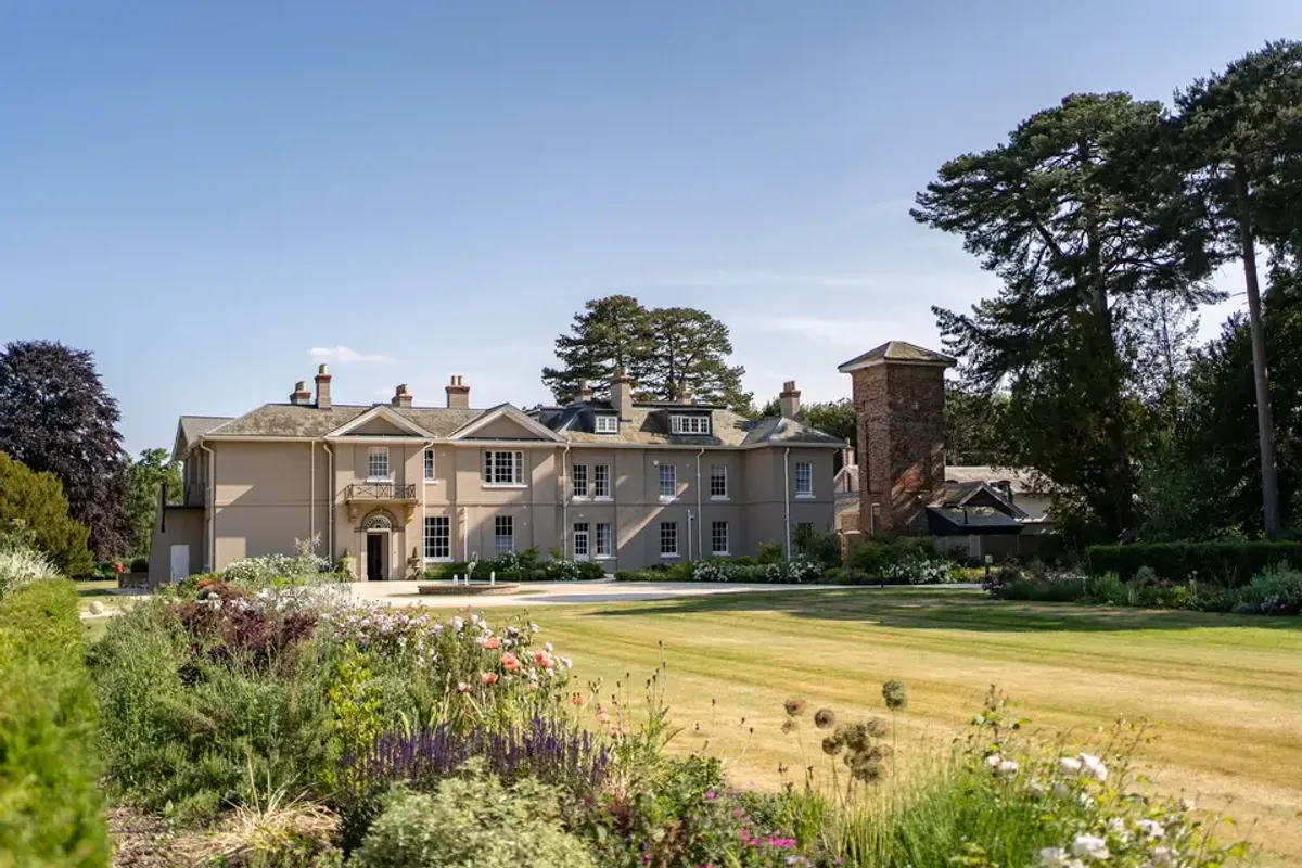 Burtonfields Hall photo 9