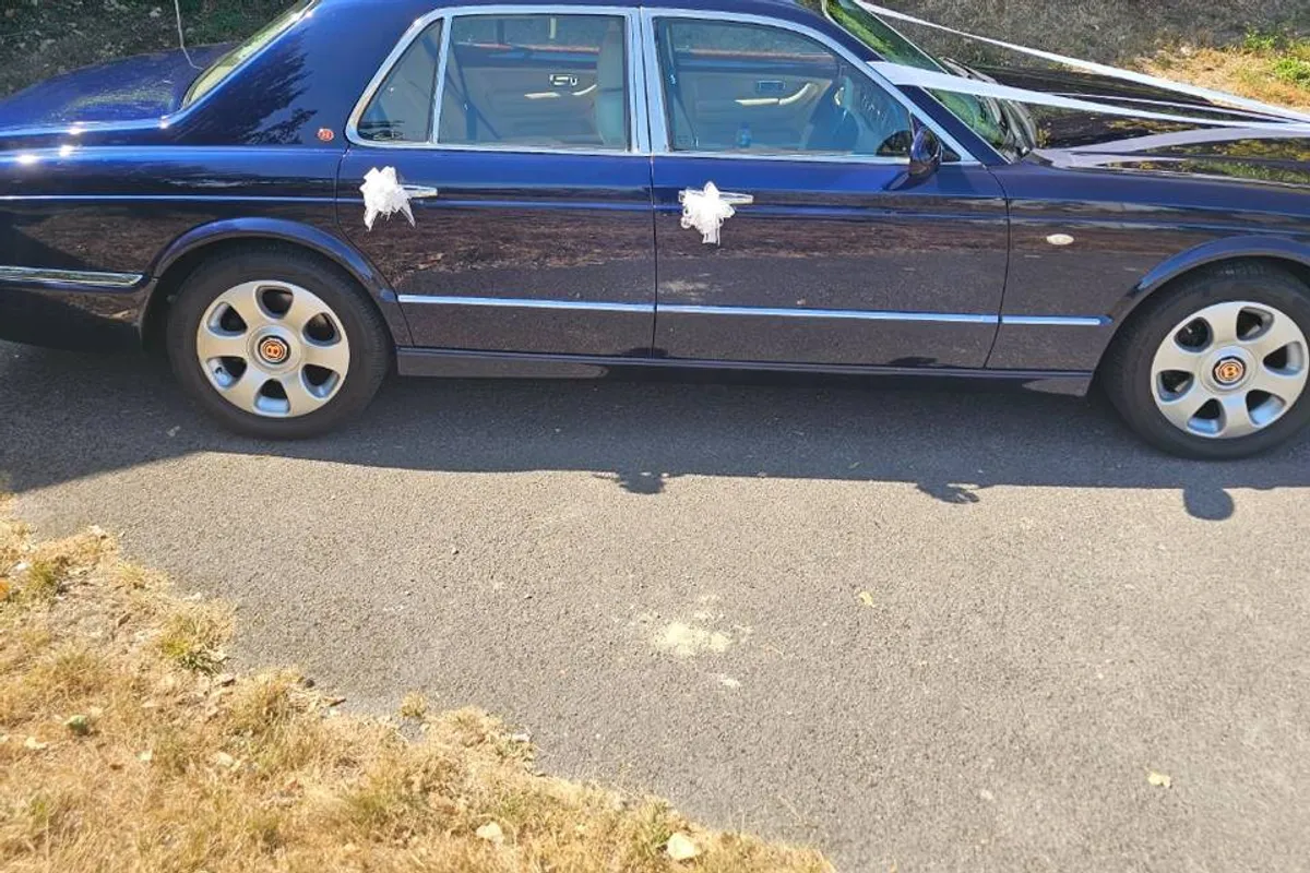 Bows And Bells Wedding Cars photo 2