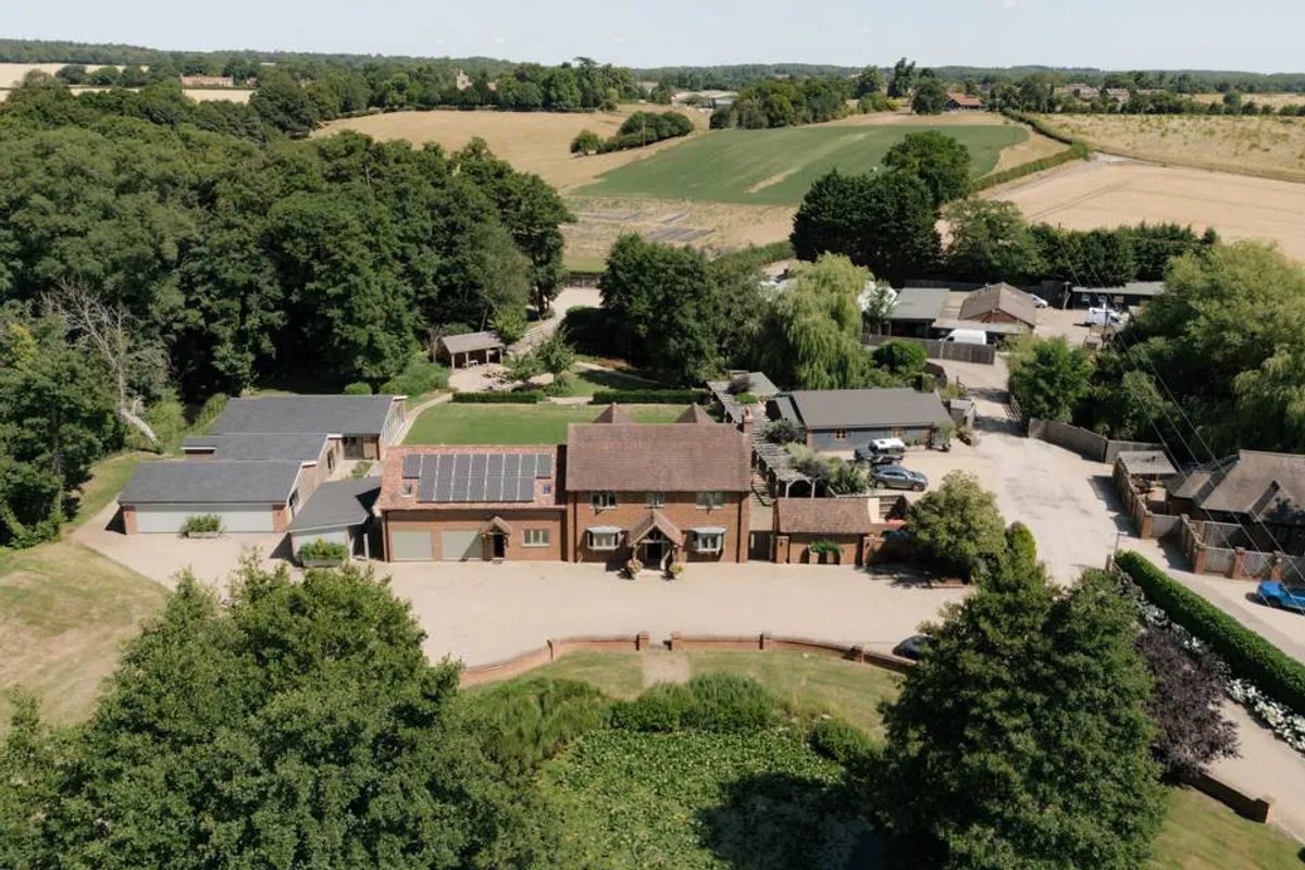 Tewinbury Farm Hotel photo 11