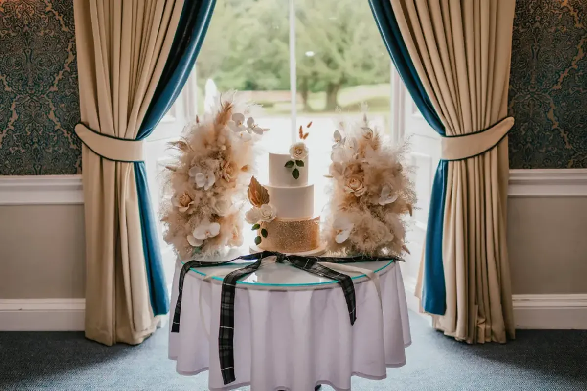 Philippa Rose Cake Design photo 4