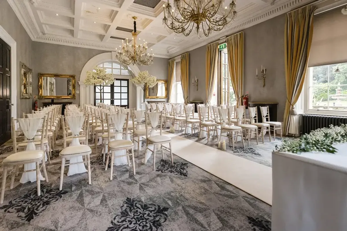 Oulton Hall photo 11