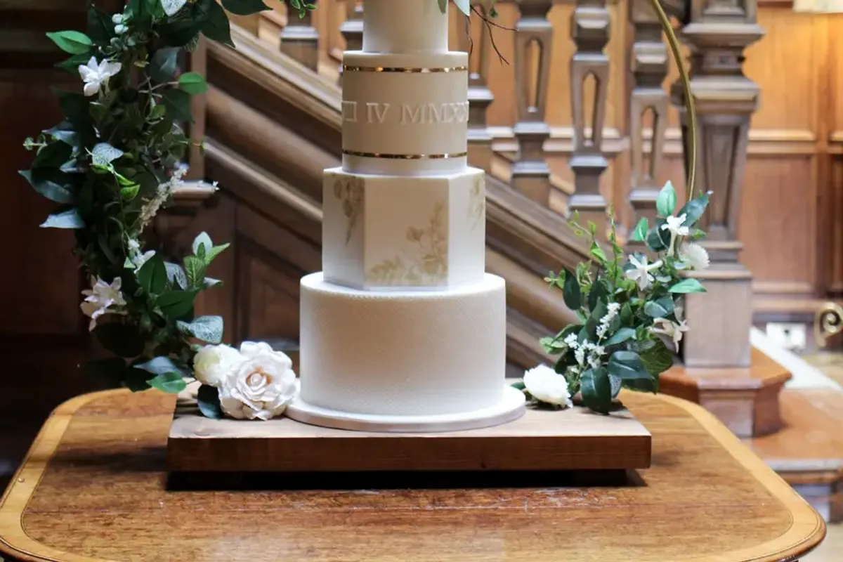 Cherry Blossom Cake Design photo 5