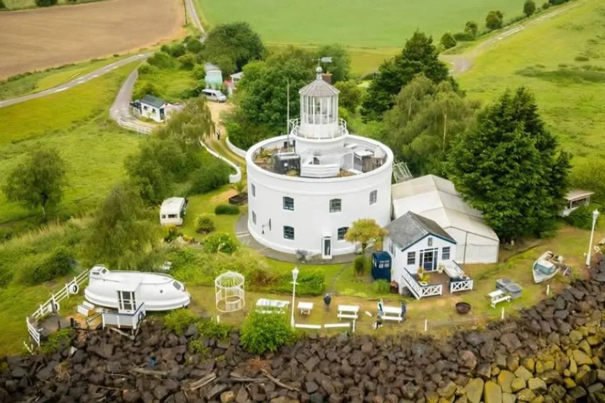 The West Usk Lighthouse photo 4