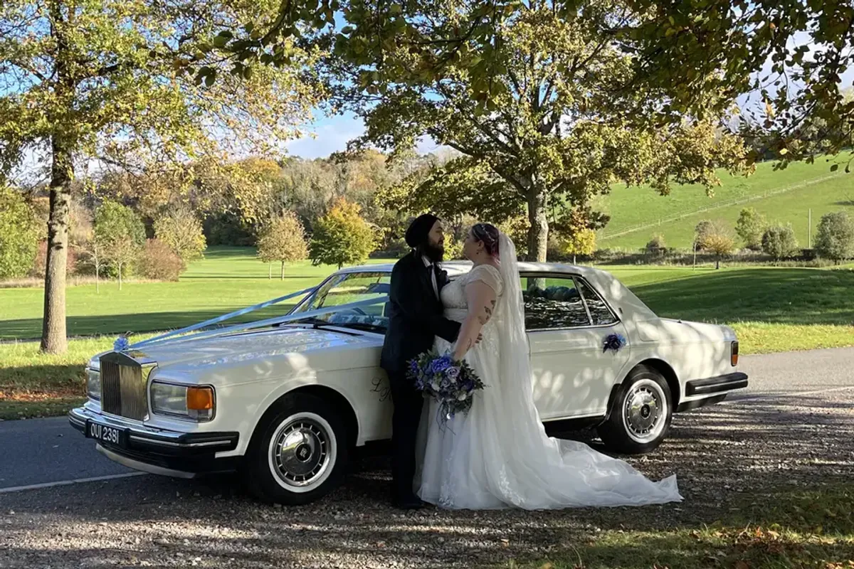 LadyR Wedding And Chauffeur Hire photo 2