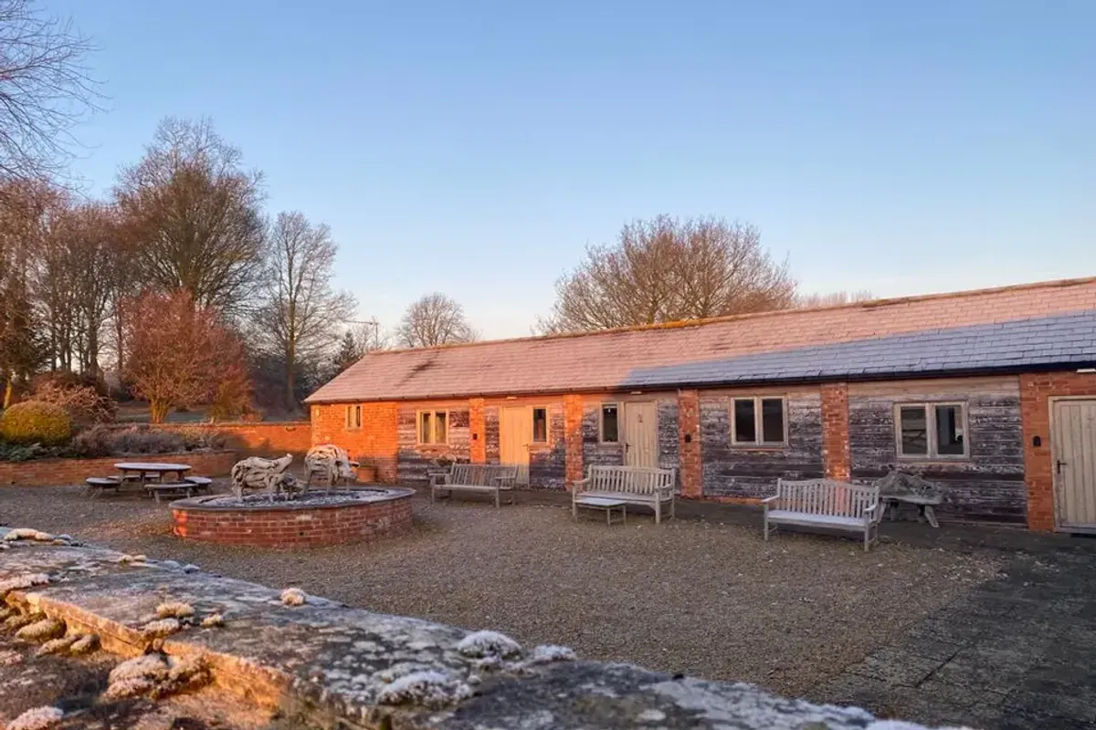 Cool Contours, wedding venue in Oxfordshire, UK
