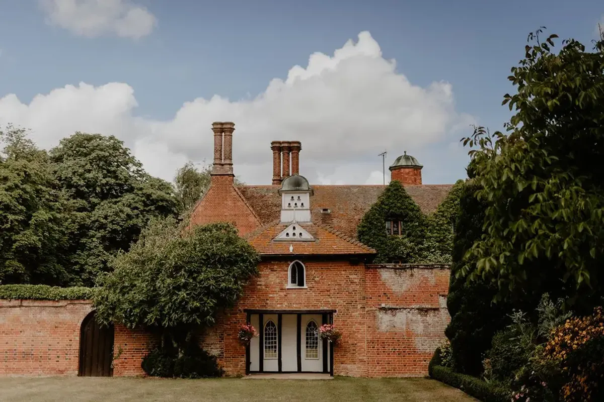 Woodhall Manor photo 3