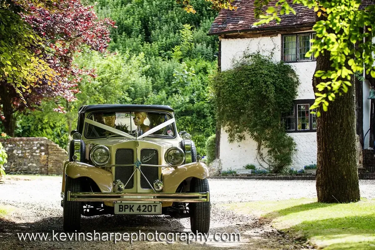 Beauford Classic Car Hire photo 9