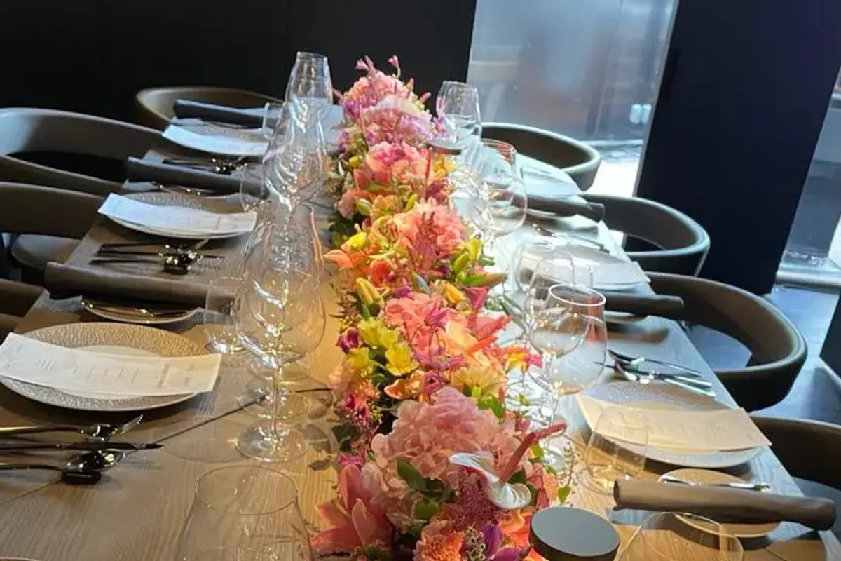 Tiffany et Fleurs Ltd photo 1