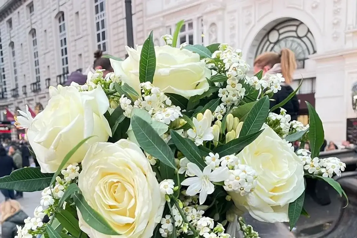 Tiffany et Fleurs Ltd photo 7