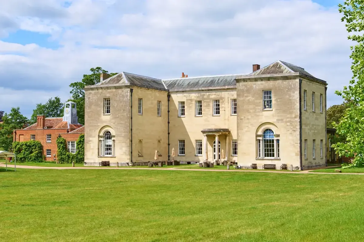 Hitchin Priory Hotel, wedding venue in Hertfordshire, UK