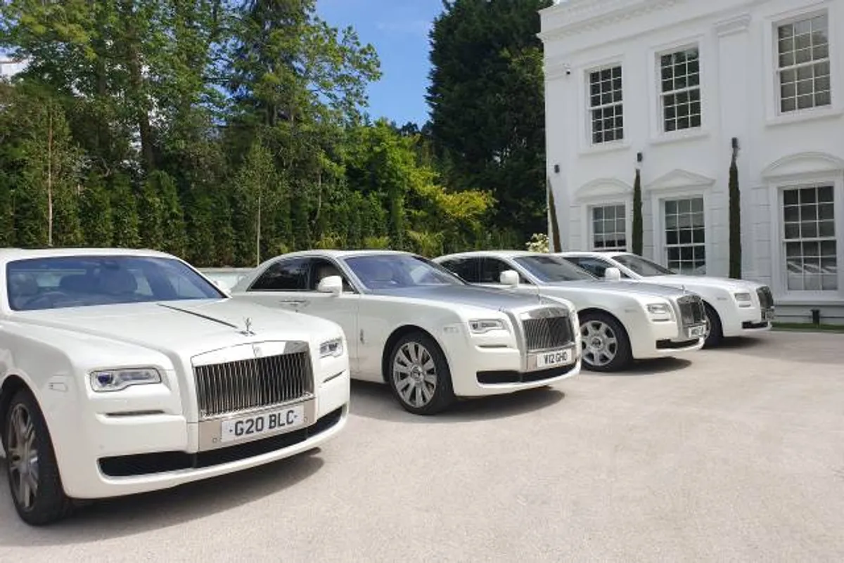 Elite wedding chauffeurs photo 5