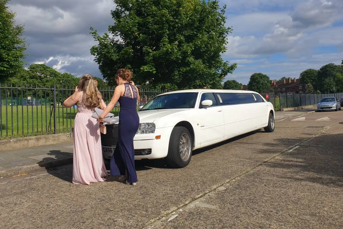 Moments cars and limos photo 1