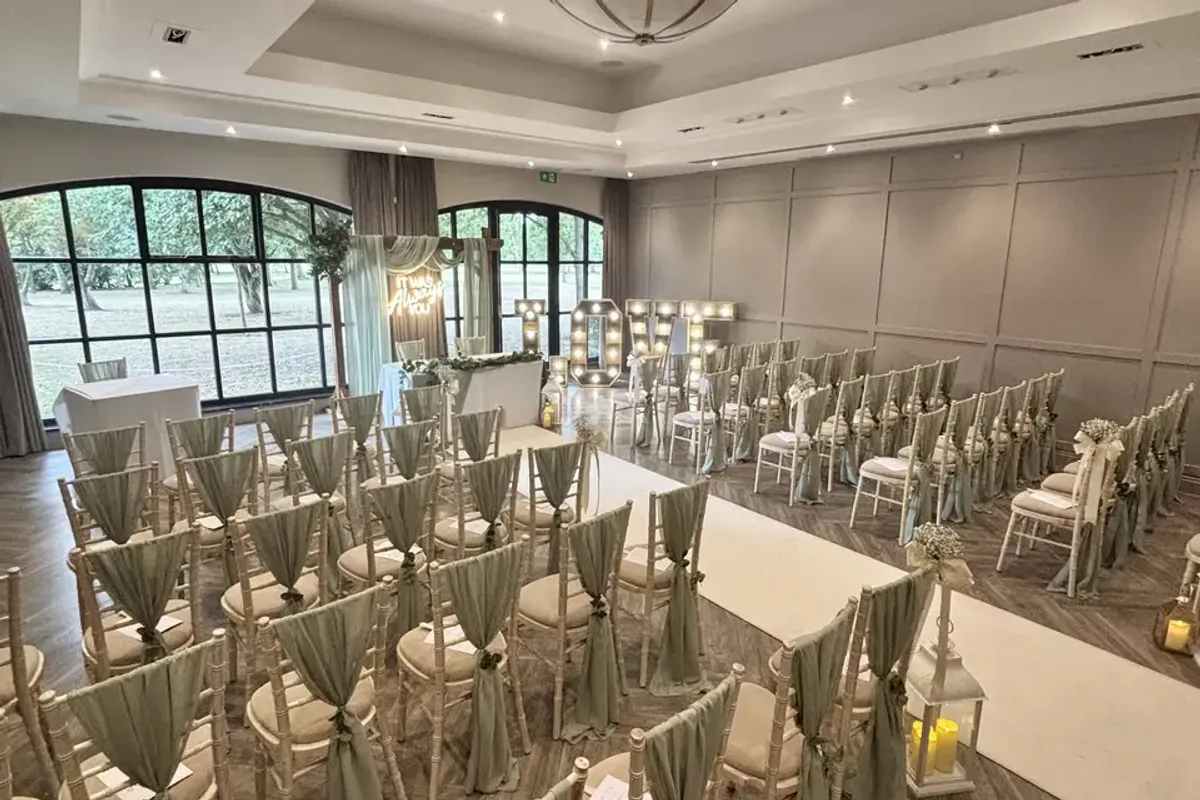 Everything Covered Wedding Venue Styling photo 2