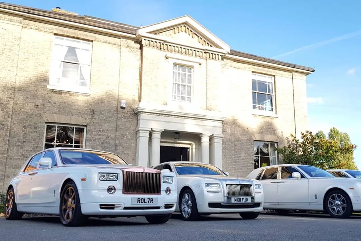 Moments cars and limos photo 4