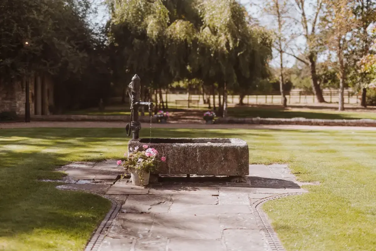 The Tythe Barn Launton photo 2