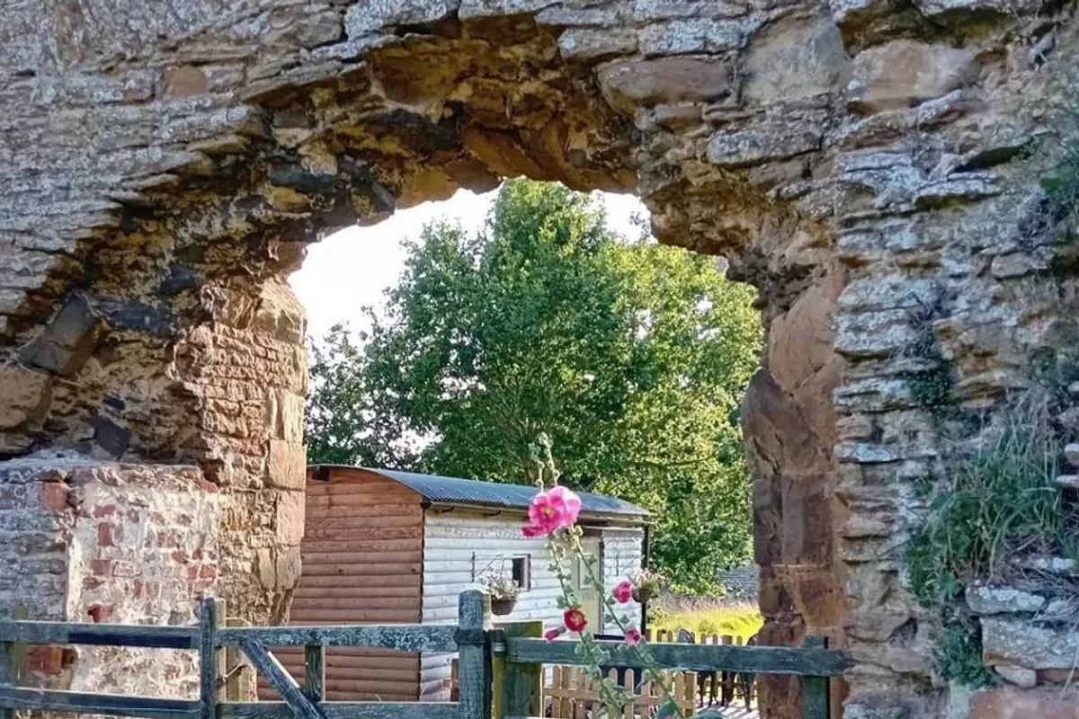 Sheriff Hutton Castle photo 12
