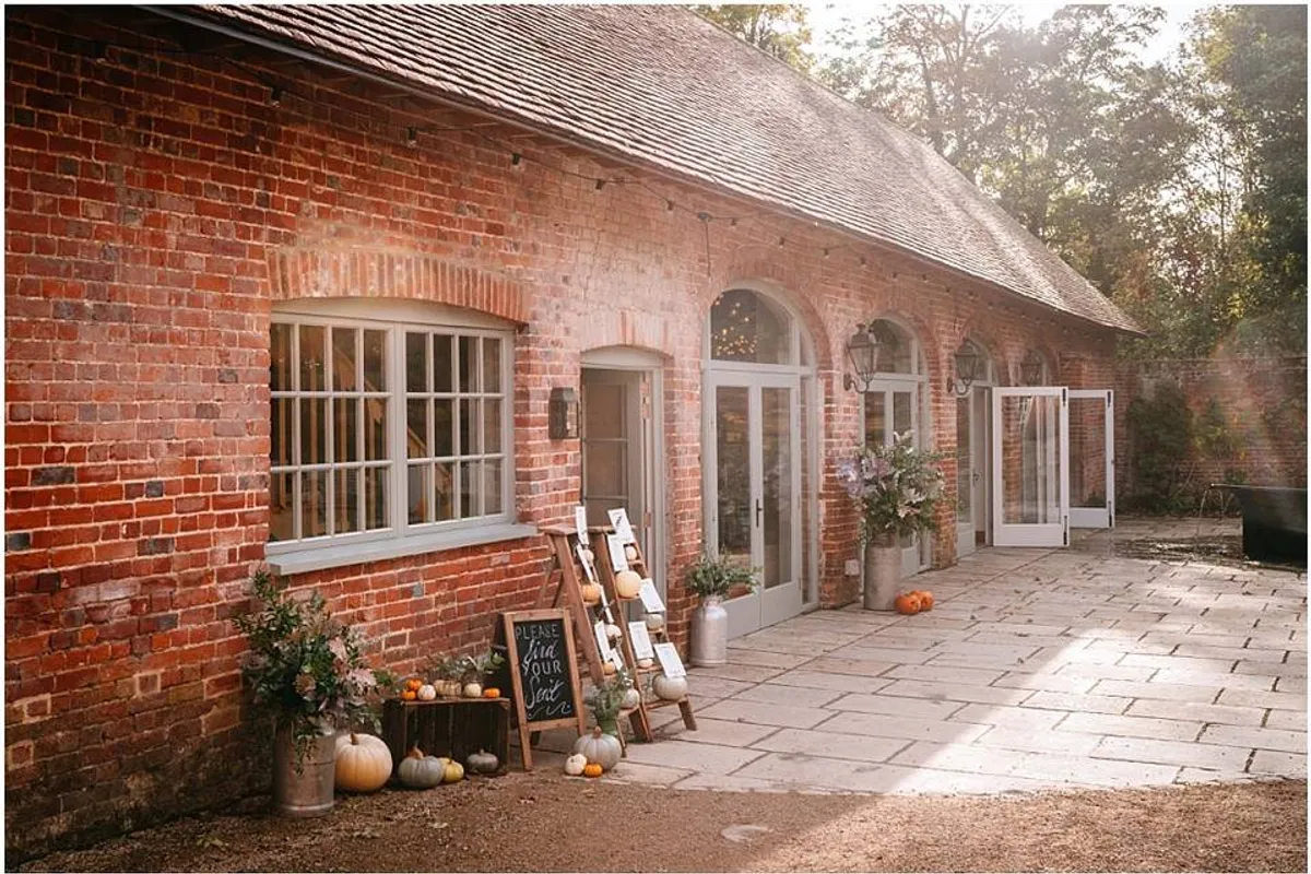 The Coach House Barn at Dorney Court photo 12