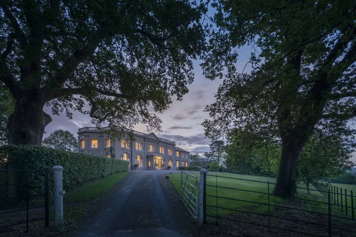 Wintershill Hall photo 5
