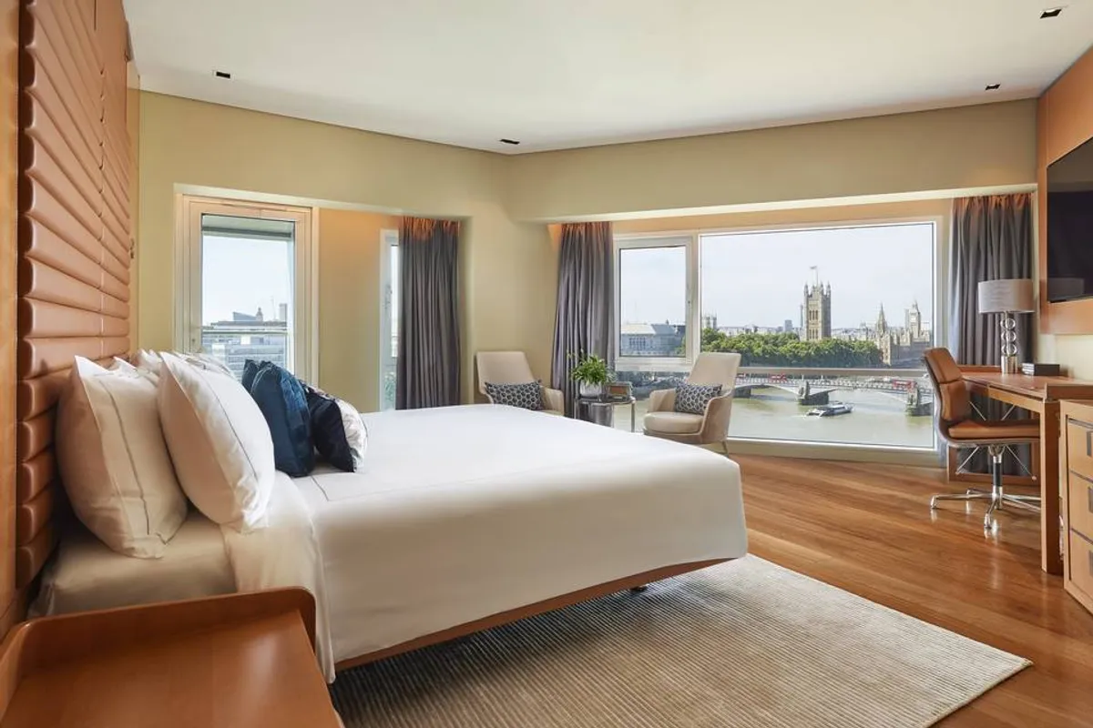 The River View Lounge photo 4