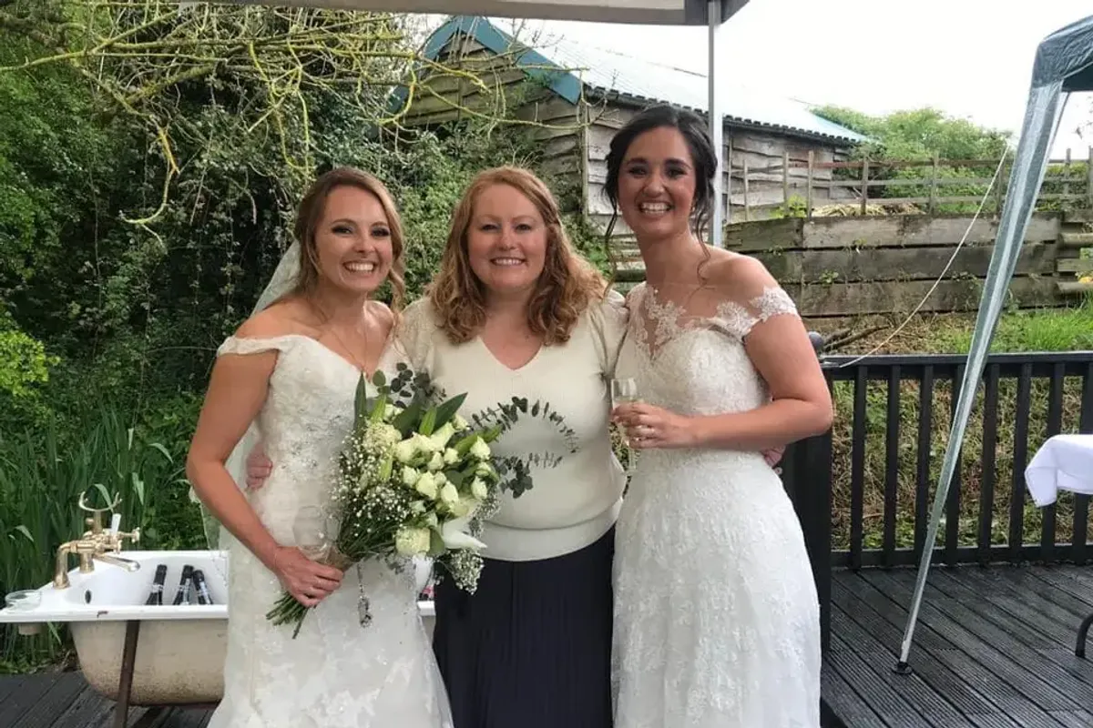 Dathlu — celebrants in Cardiff, UK
