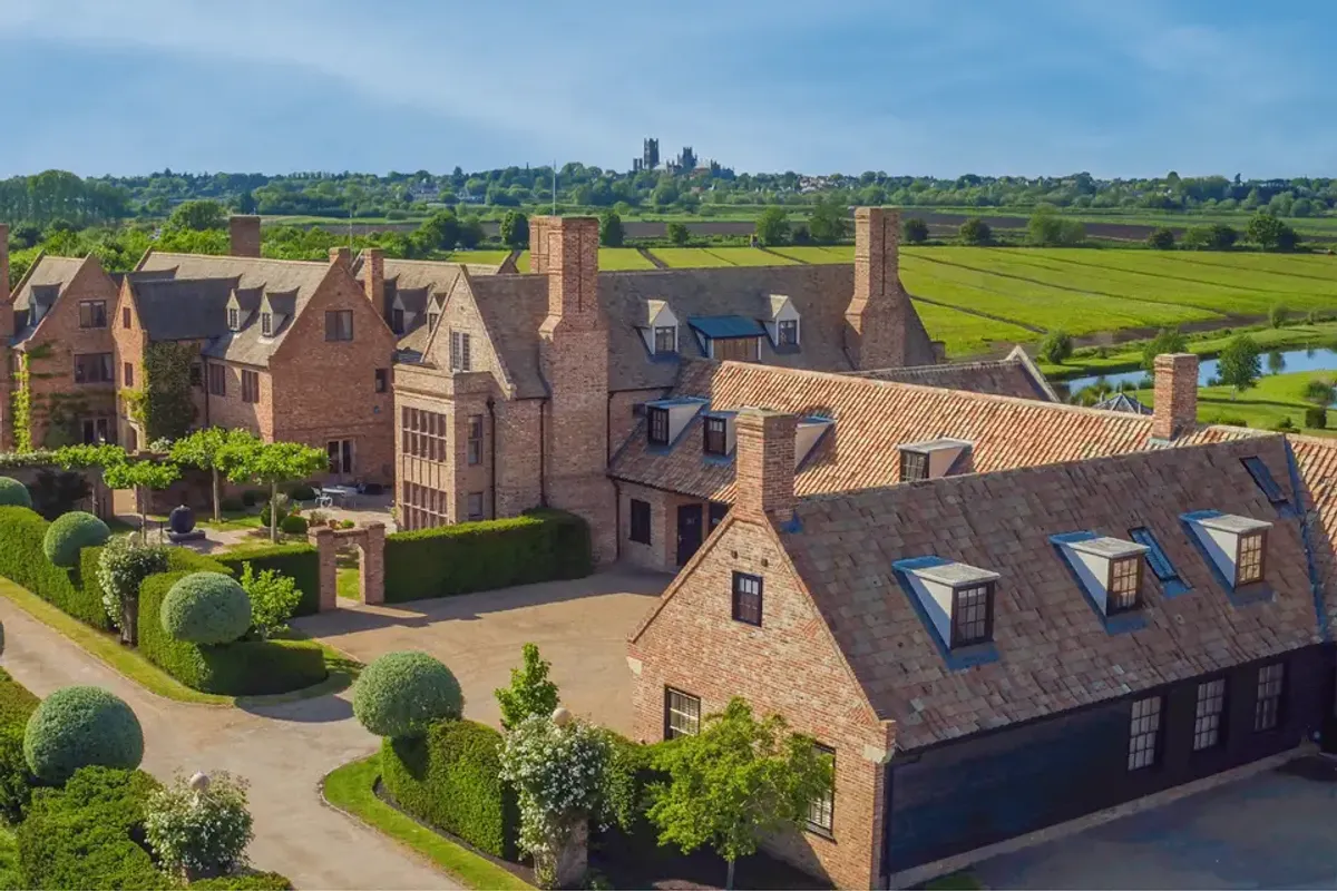 The Old Hall Ely, wedding venue in Cambridgeshire, UK
