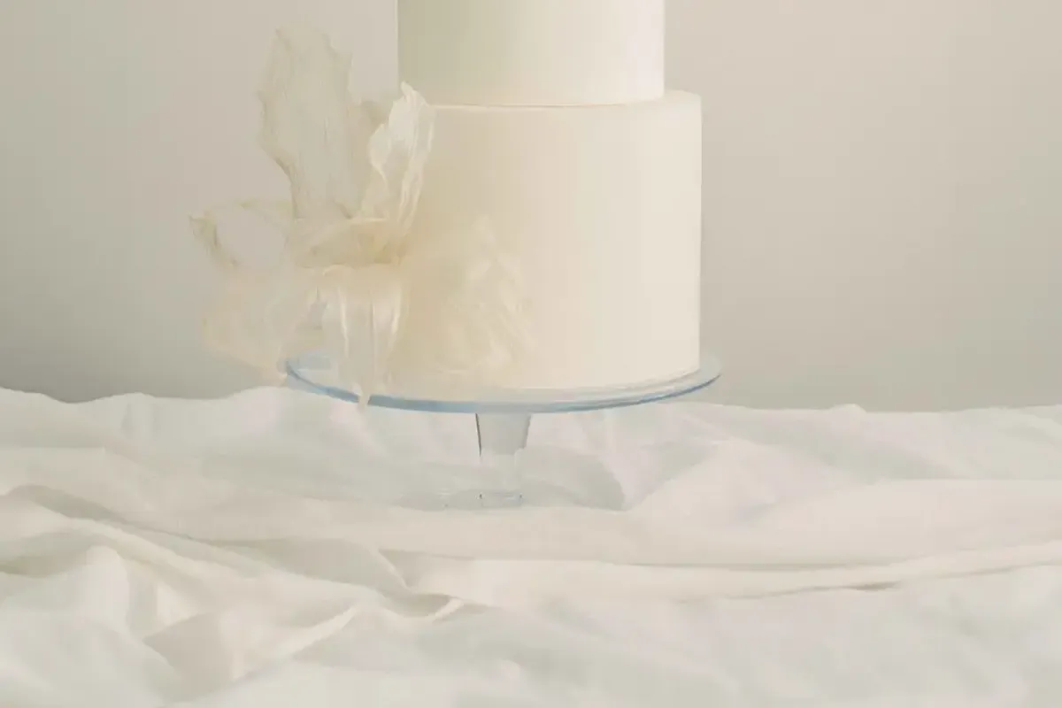 Copper Rose Luxury Wedding Cakes photo 2