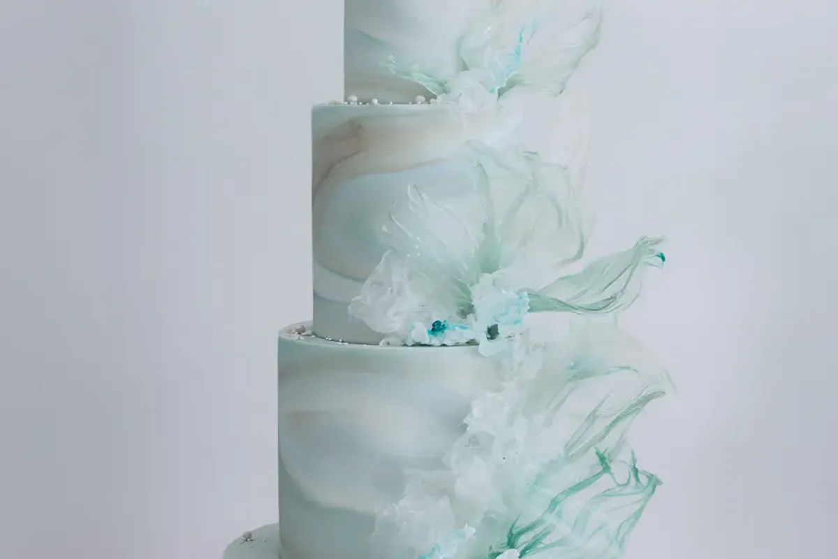 Copper Rose Luxury Wedding Cakes photo 4