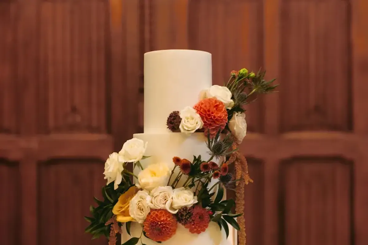 Copper Rose Luxury Wedding Cakes photo 8