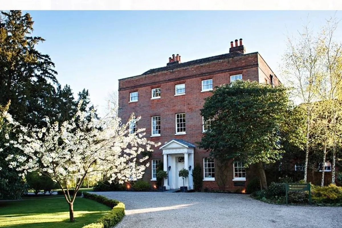 Mulberry House photo 11