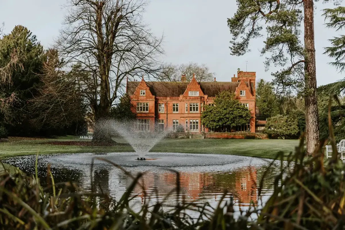 Holmewood Hall, wedding venue in Cambridgeshire, UK