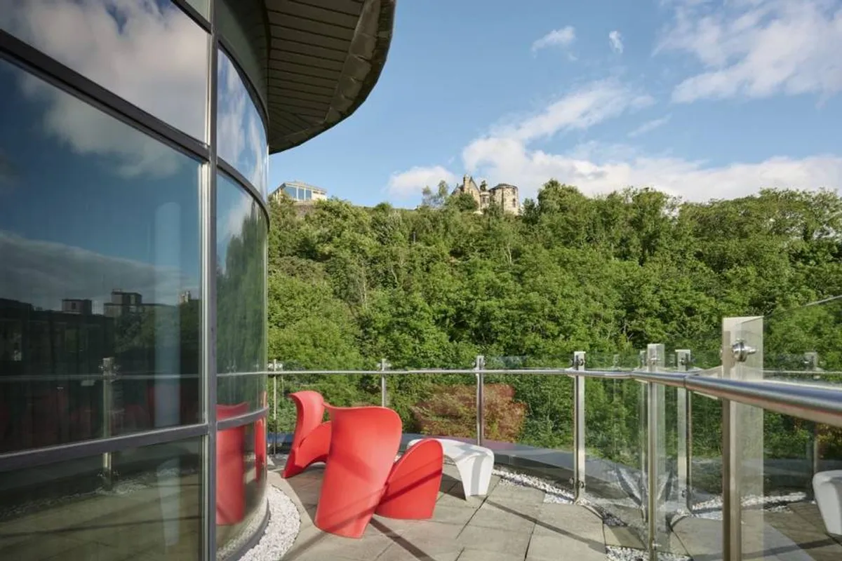 The Glasshouse photo 4