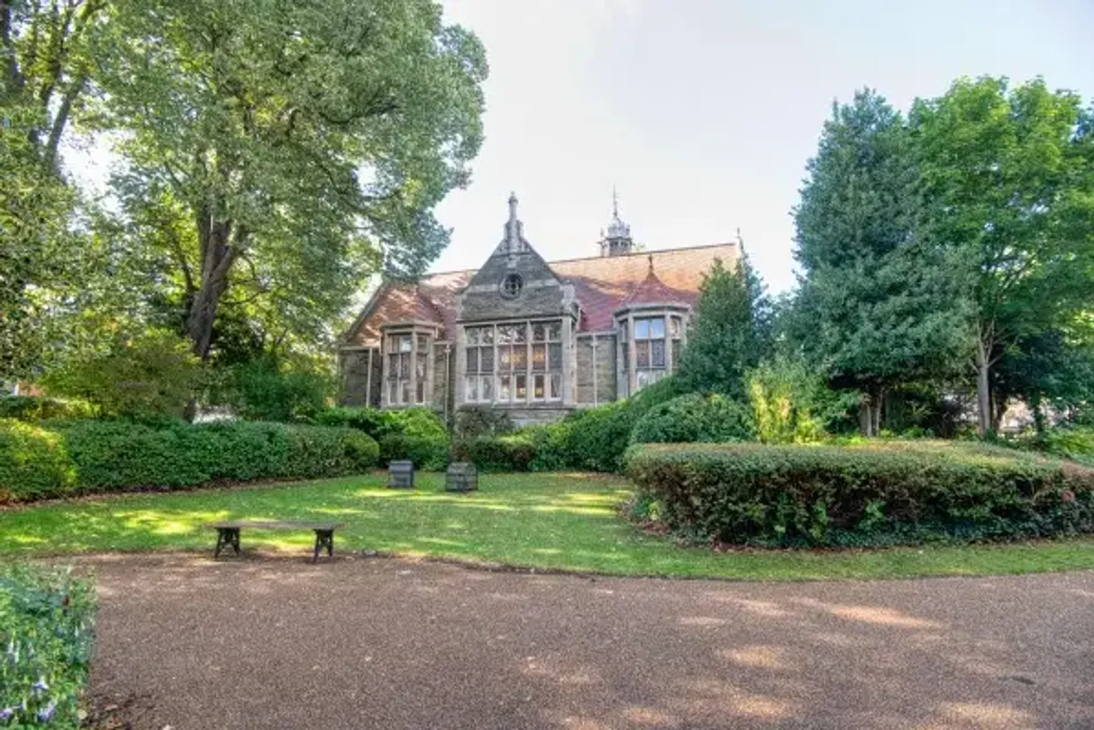 The Gilstrap, wedding venue in Nottinghamshire, UK