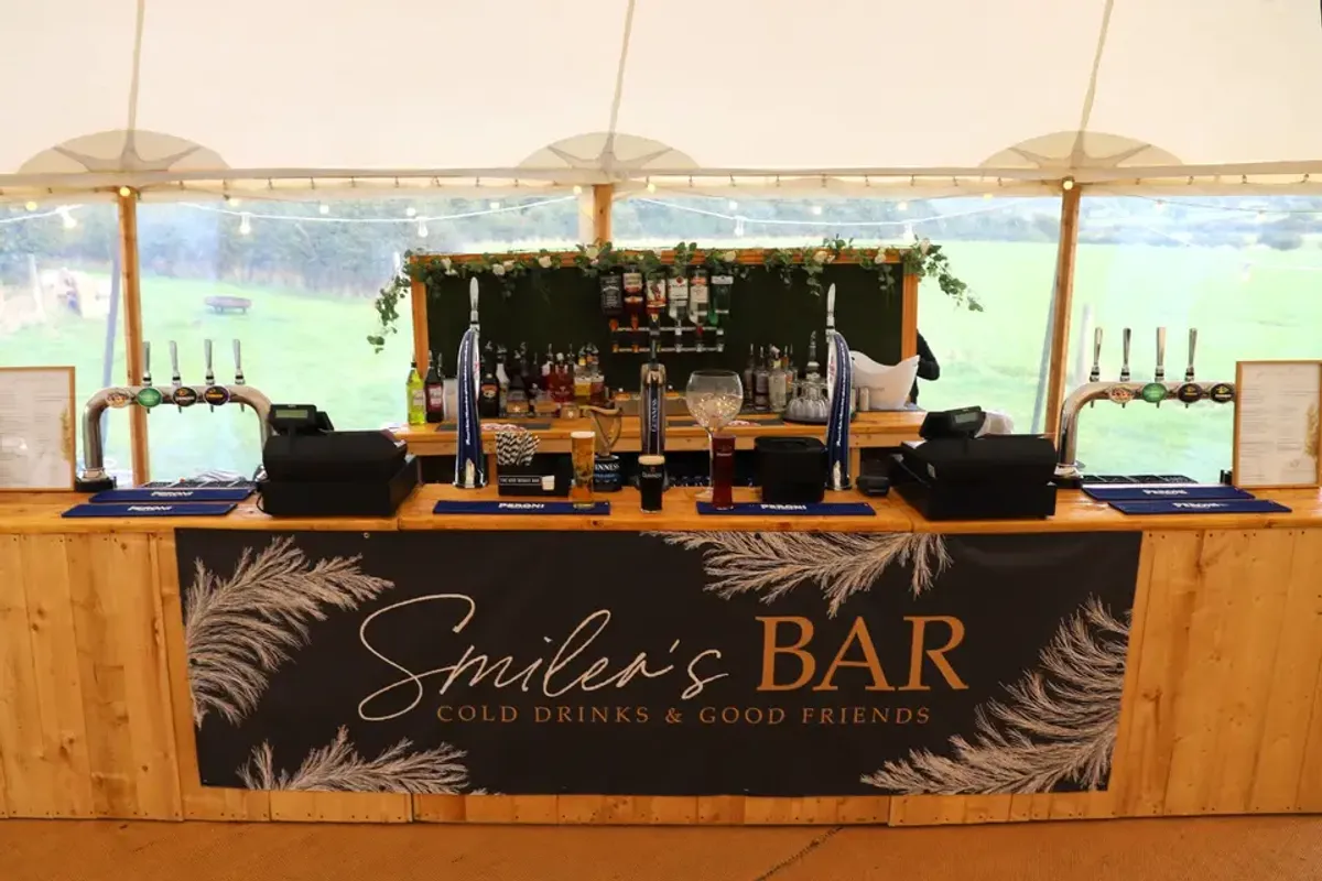 The hive mobile bar — catering & wine in North Yorkshire, UK