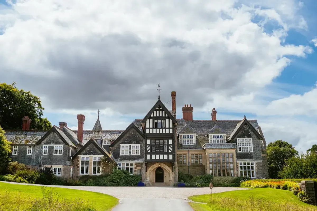 Plas Dinam Country House, wedding venue in Powys, UK