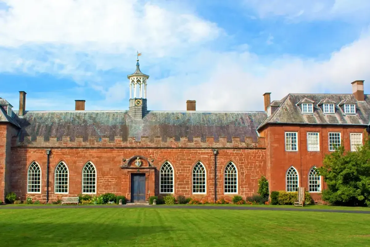 Hartlebury Castle, wedding venue in Worcestershire, UK