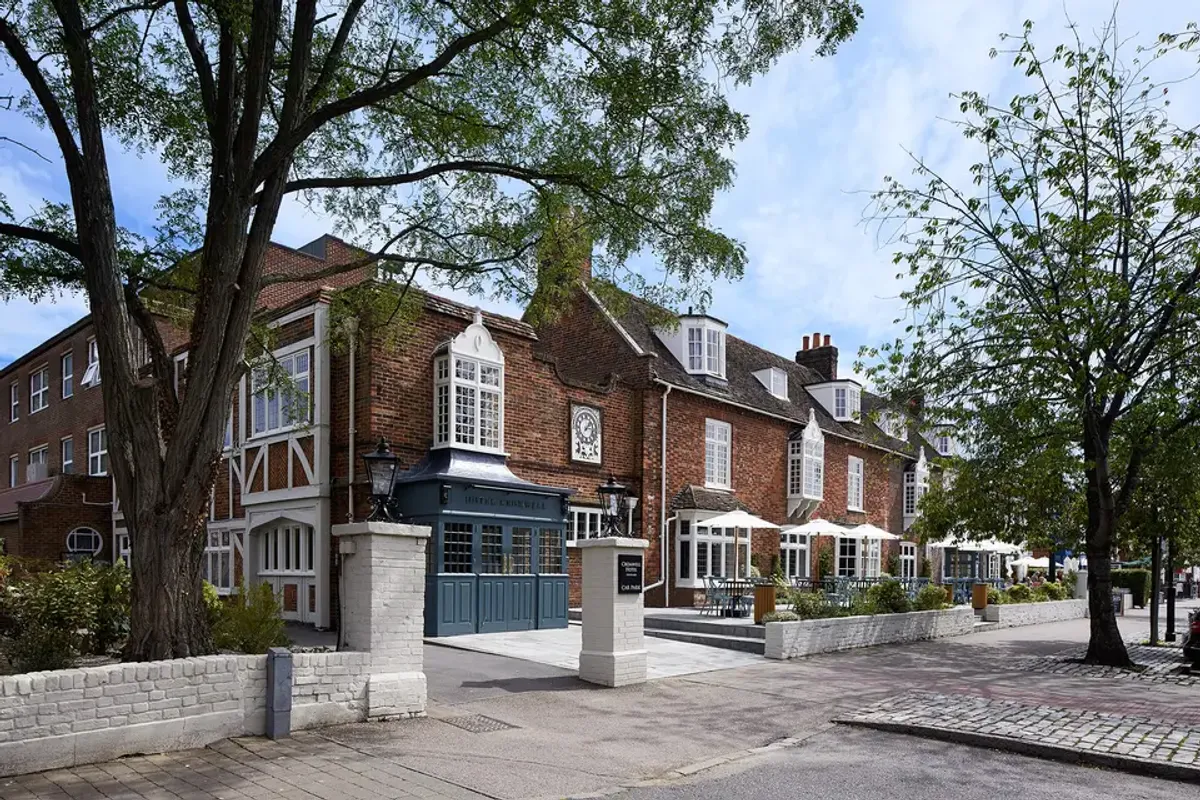Cromwell Hotel, wedding venue in Hertfordshire, UK