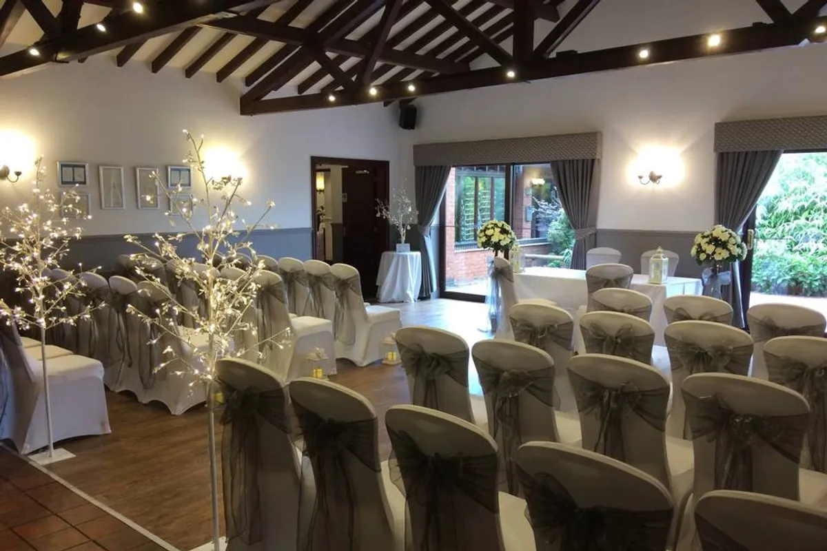 Oak Farm Hotel photo 6