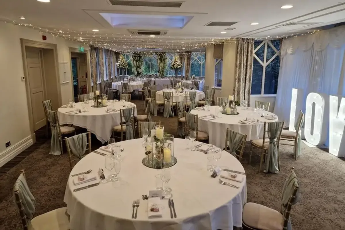 Crabwall Manor Hotel & Spa photo 12
