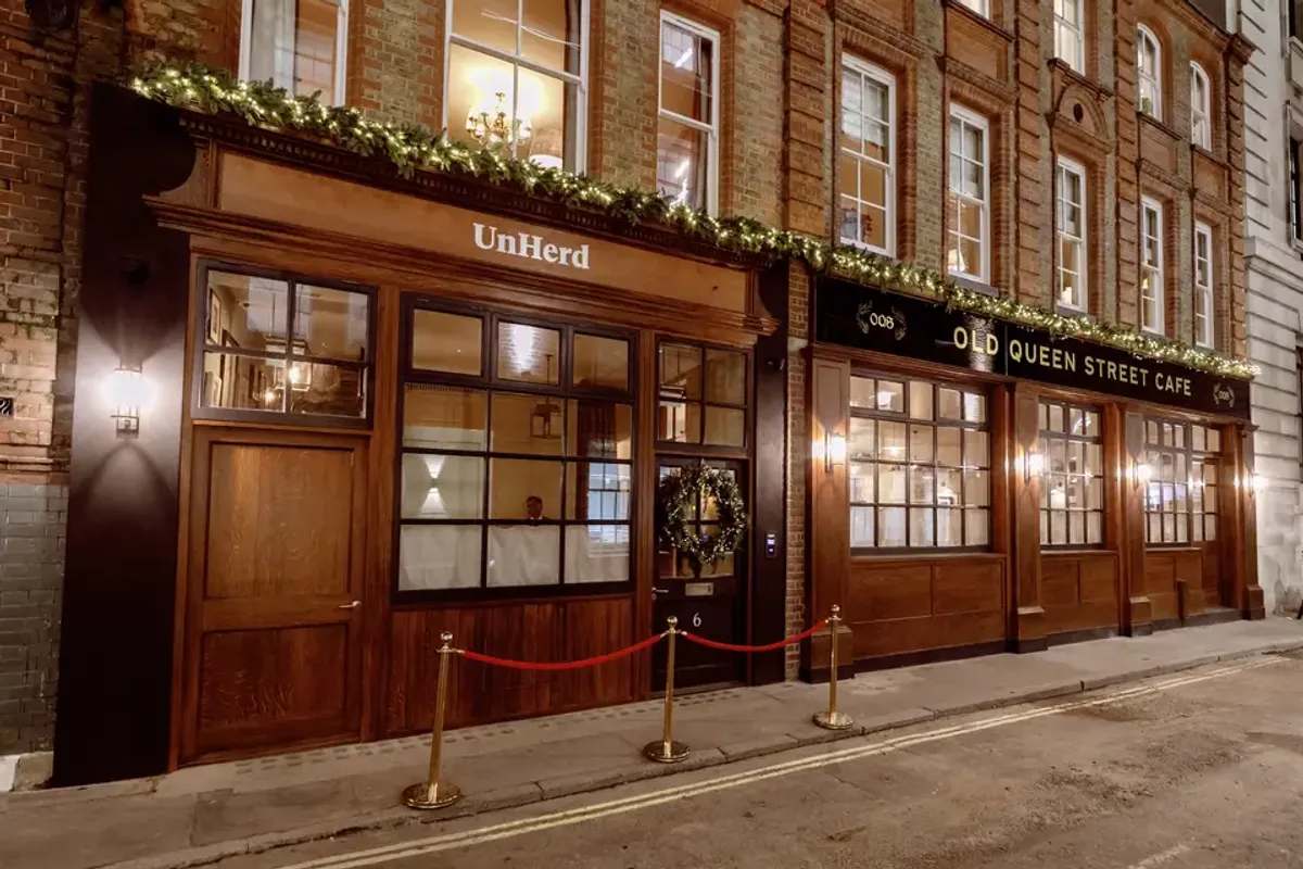 Old Queen Street Cafe, wedding venue in South West London, UK