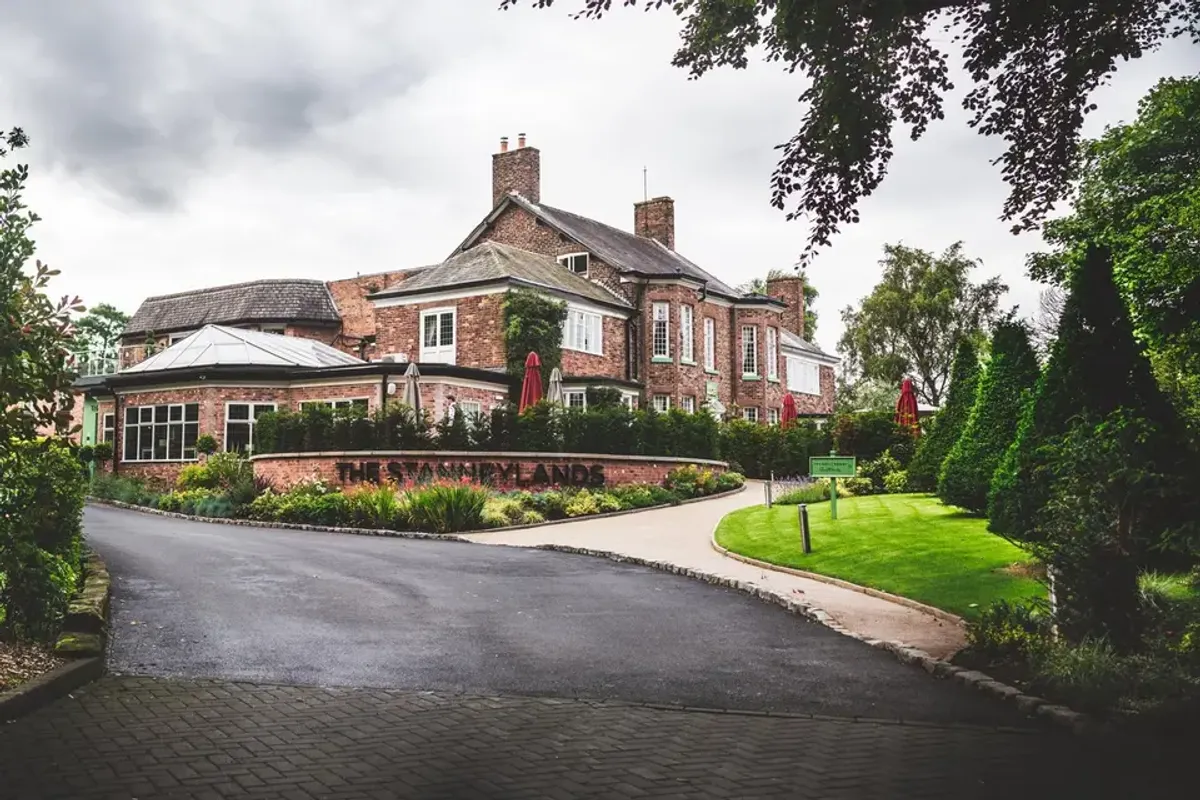 The Stanneylands, wedding venue in Cheshire, UK