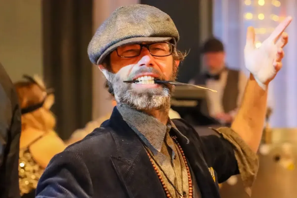 Benoit Pierre BenZ - Magician — entertainment & photobooths in South Yorkshire, UK