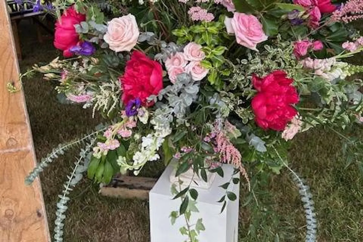 Totally Floral photo 3
