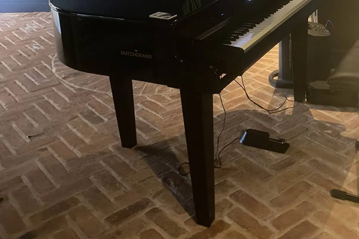 Robbie Roberts Wedding Pianist photo 5