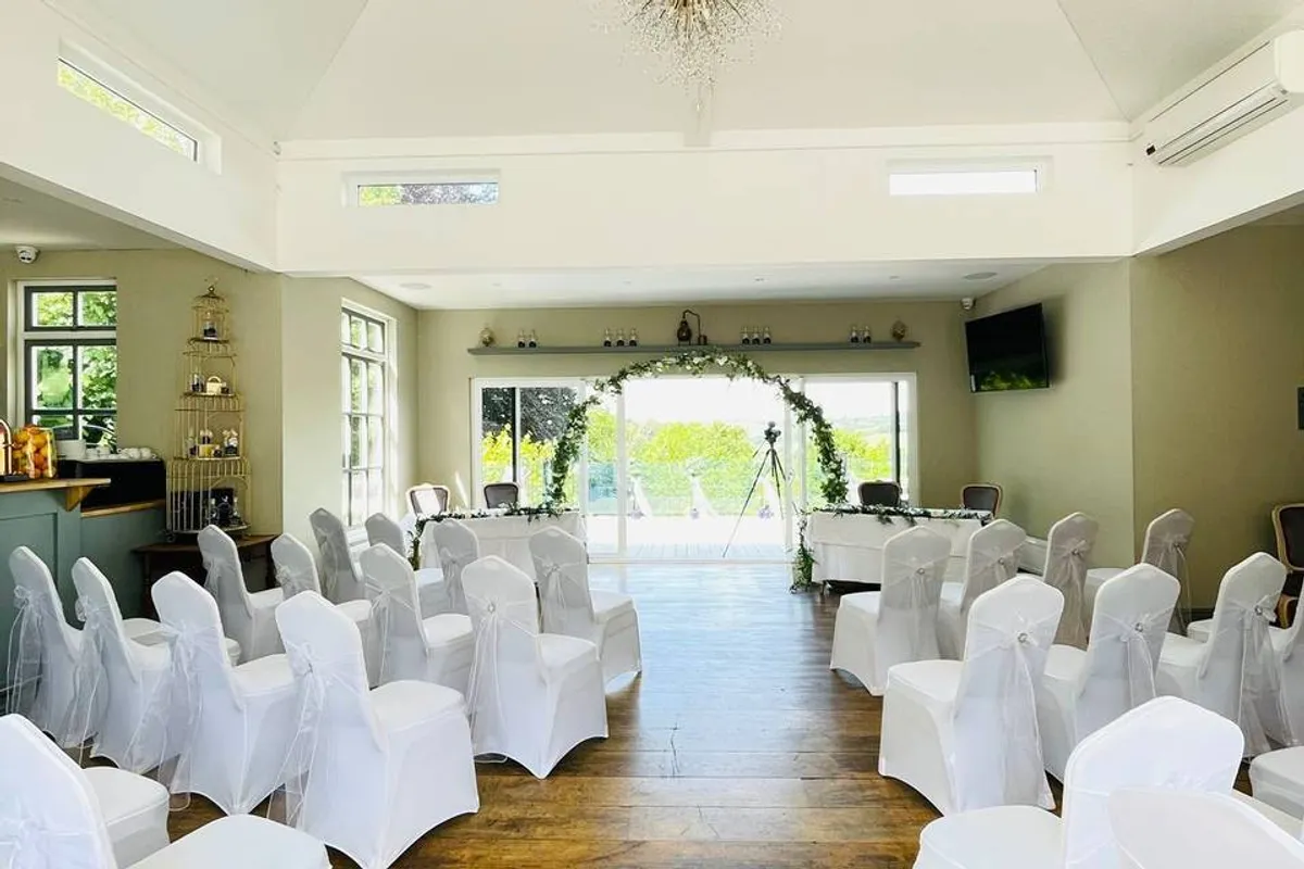 Eagle House Hotel photo 8